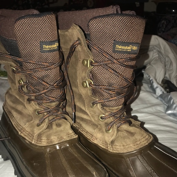 CaBelas boots-size 8 - Picture 3 of 8